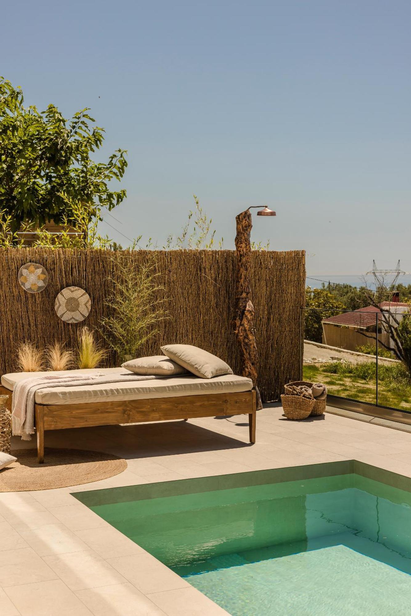 Hilaritas Luxury Suites Sea View, Private Pool & Jacuzzi Paradise Ratzaklíon المظهر الخارجي الصورة