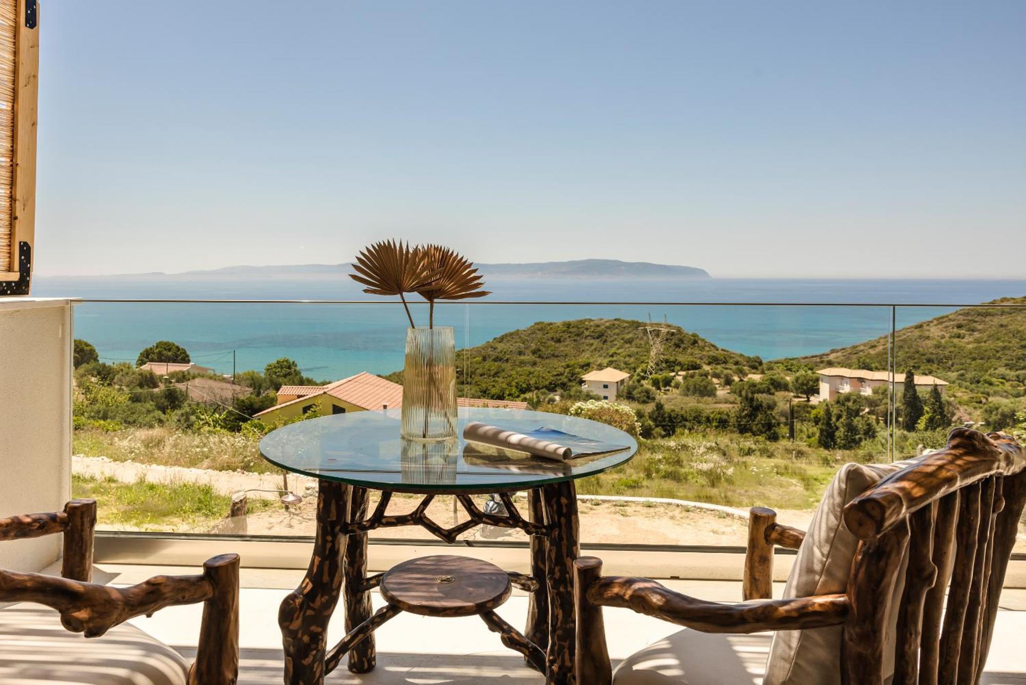 Hilaritas Luxury Suites Sea View, Private Pool & Jacuzzi Paradise Ratzaklíon المظهر الخارجي الصورة