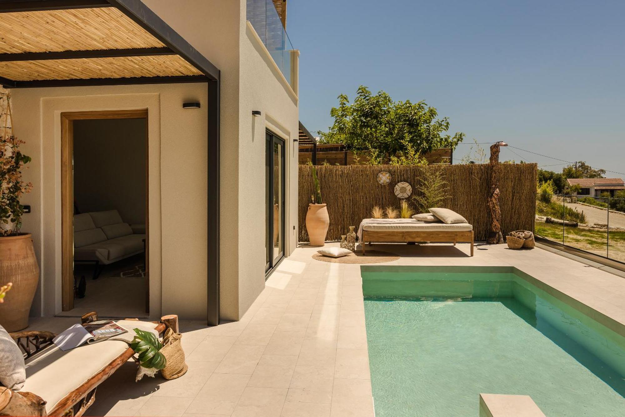 Hilaritas Luxury Suites Sea View, Private Pool & Jacuzzi Paradise Ratzaklíon المظهر الخارجي الصورة