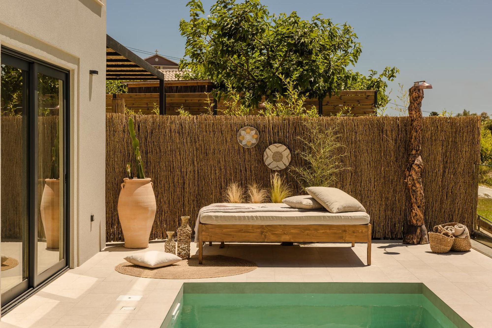 Hilaritas Luxury Suites Sea View, Private Pool & Jacuzzi Paradise Ratzaklíon المظهر الخارجي الصورة