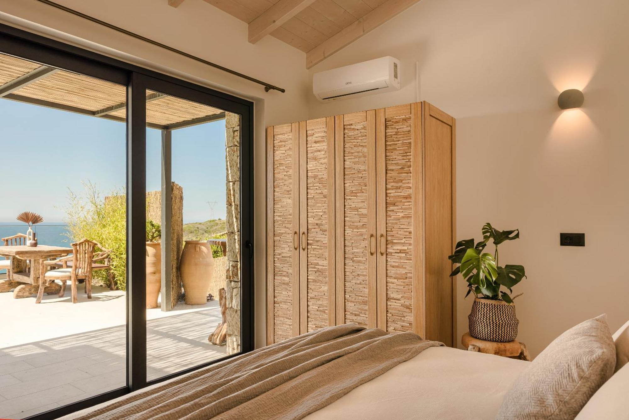 Hilaritas Luxury Suites Sea View, Private Pool & Jacuzzi Paradise Ratzaklíon المظهر الخارجي الصورة