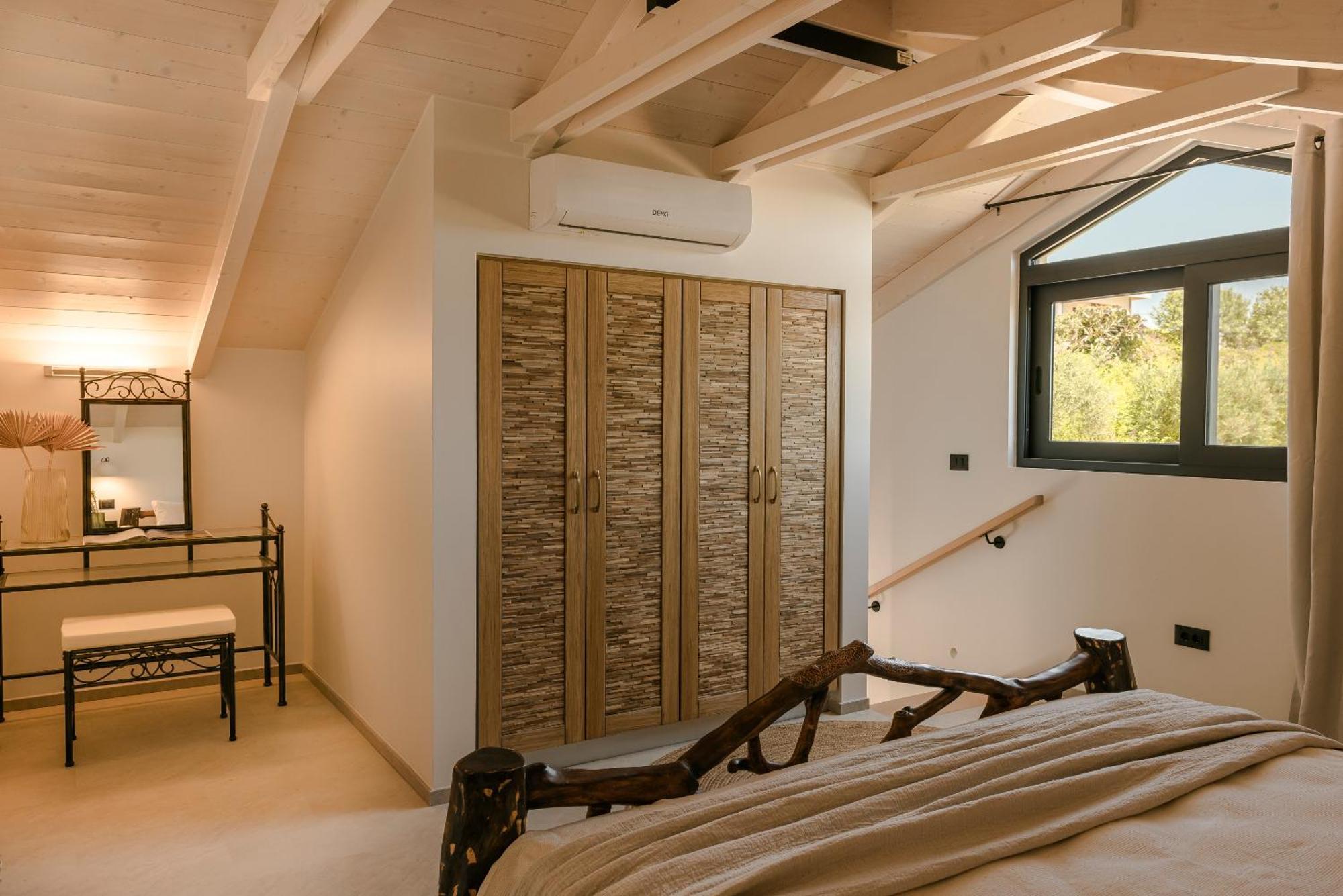 Hilaritas Luxury Suites Sea View, Private Pool & Jacuzzi Paradise Ratzaklíon المظهر الخارجي الصورة