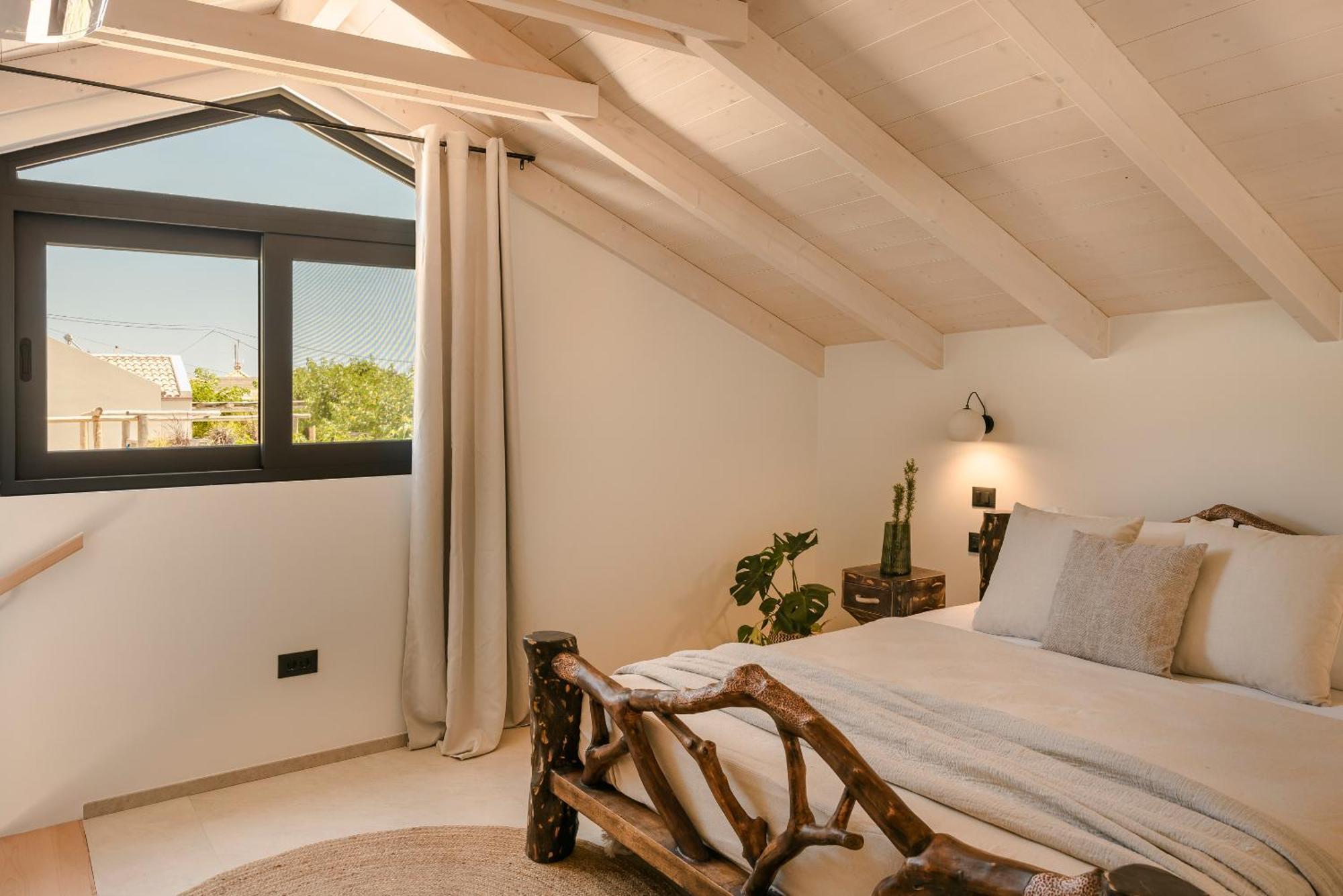 Hilaritas Luxury Suites Sea View, Private Pool & Jacuzzi Paradise Ratzaklíon المظهر الخارجي الصورة